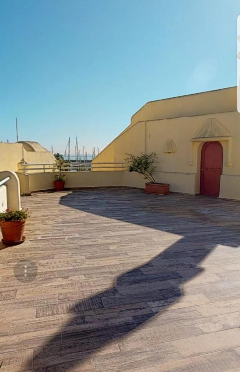 Апартаменты Del Parque Flats - Puerto Marina Бенальмадена Экстерьер фото