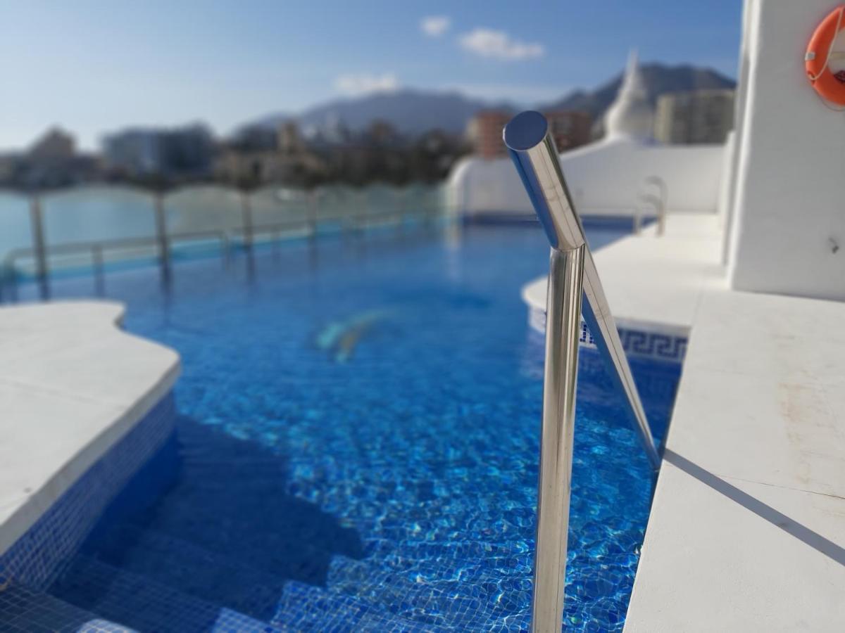 Апартаменты Del Parque Flats - Puerto Marina Бенальмадена Экстерьер фото
